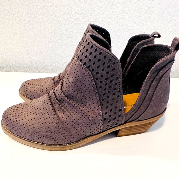 Report Ankle Boots - Picture 2 of 5